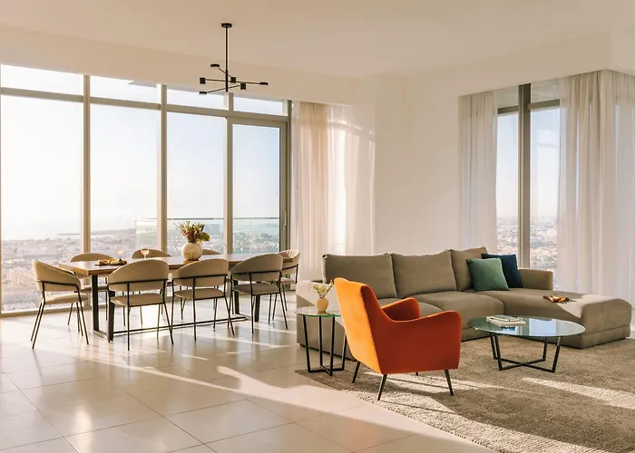 Sonder By Marriott Bonvoy Downtown Towers Apartments